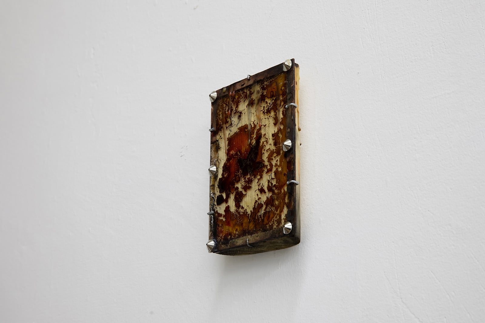 Anna Taganzeva-Kobzeva, Inferno, 2021, mixed media, wood, glass, metal, 13 x 9 cm